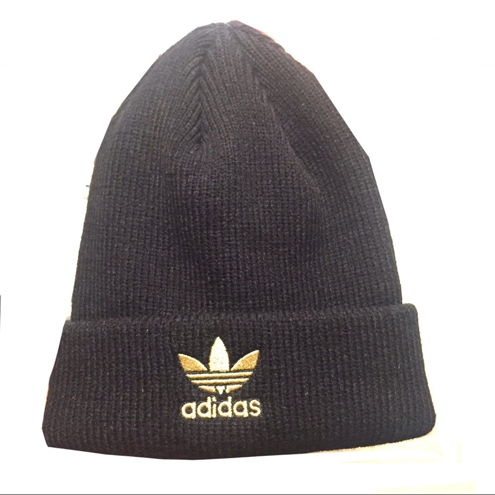 TREFOIL BEANIE *NEW w/ TAG*